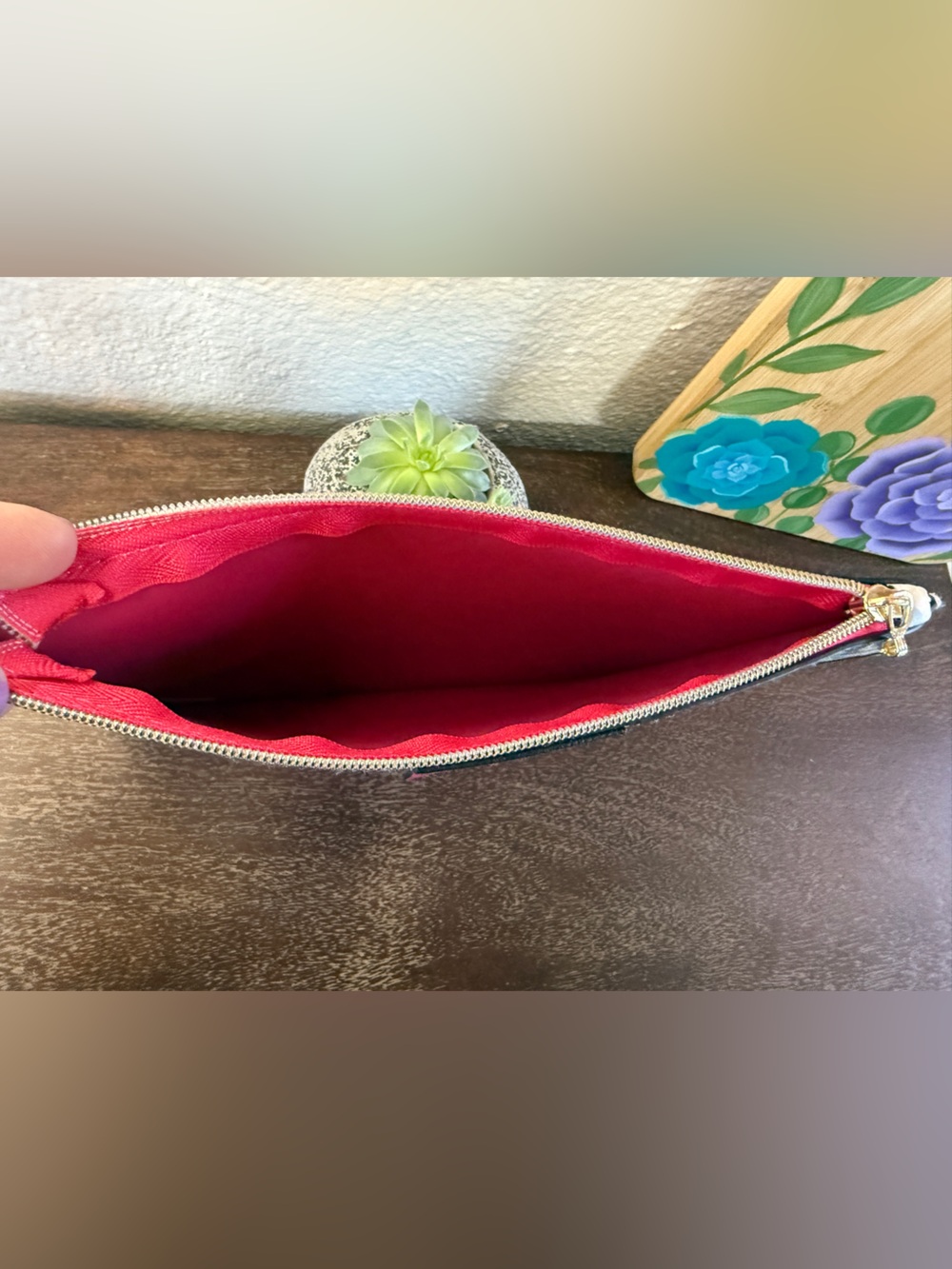 Mary Kay Floral Clutch / Cosmetic Pouch - Picture 9 of 14